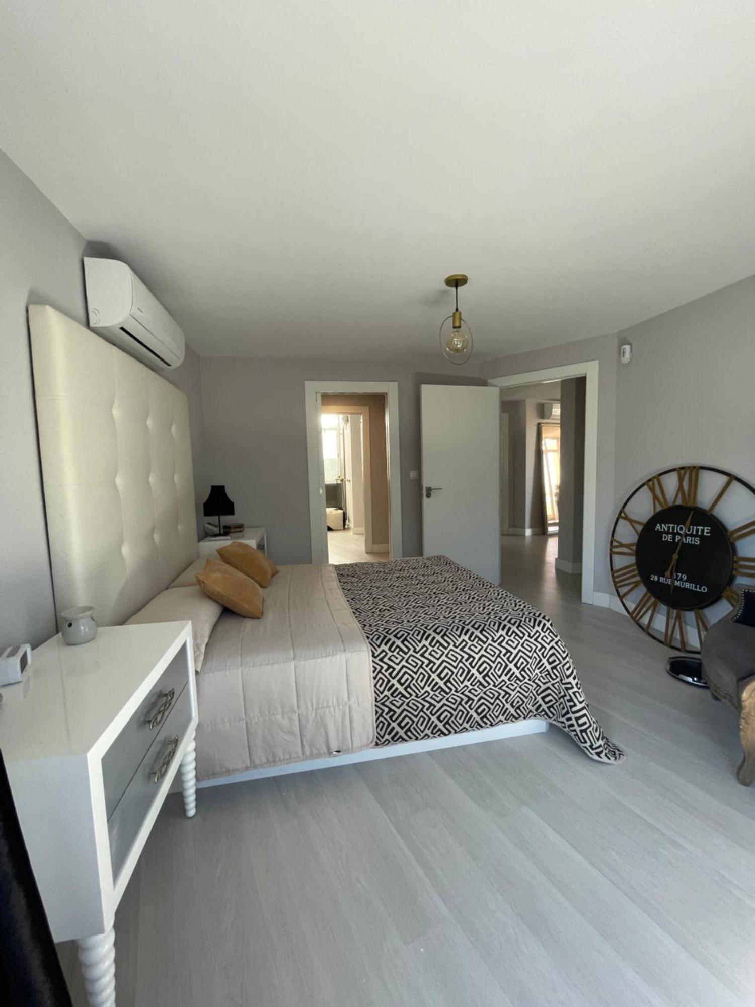 Penthouse Luxury Granada Apartment Ngoại thất bức ảnh